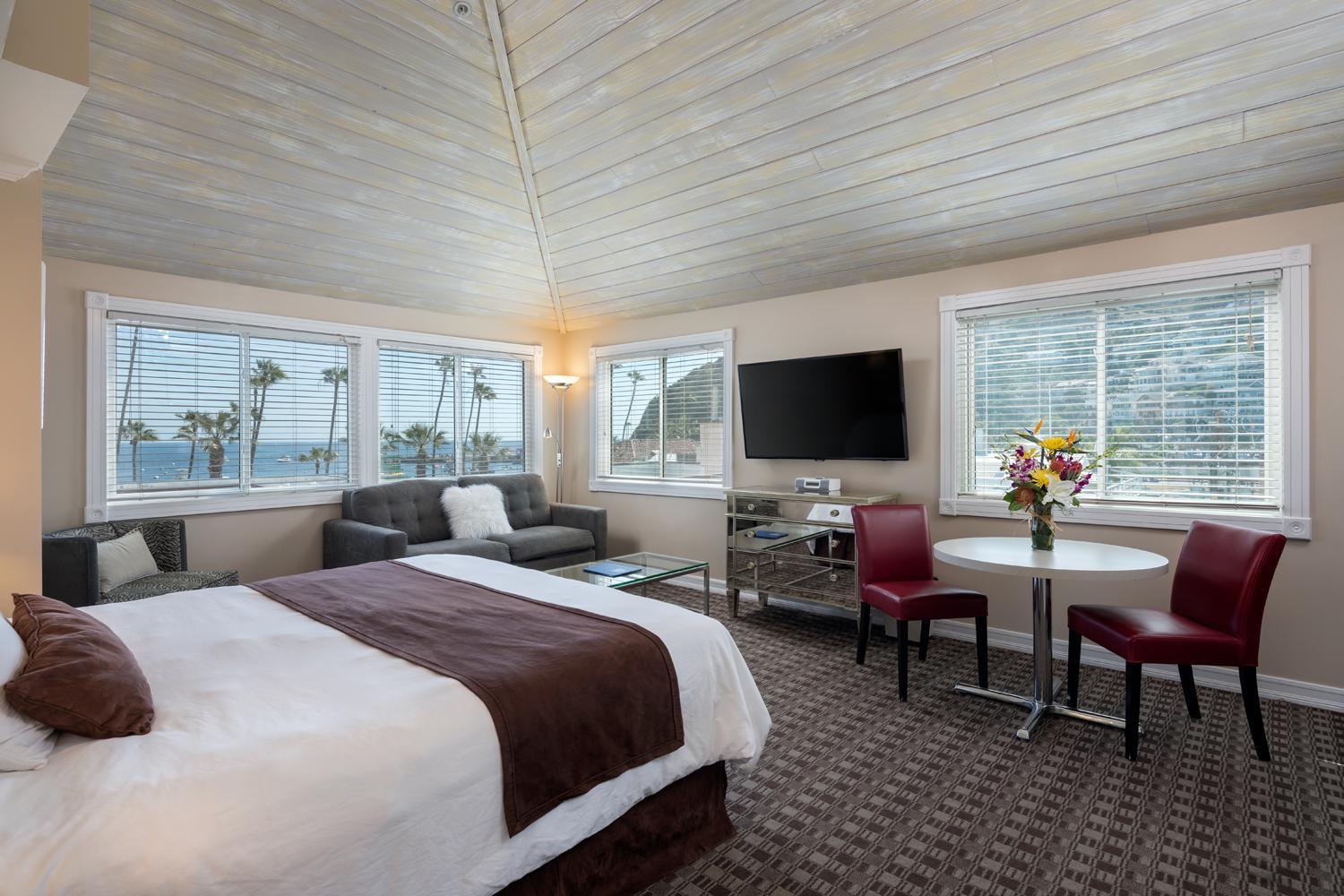 Glenmore Plaza Hotel Avalon Zewnętrze zdjęcie