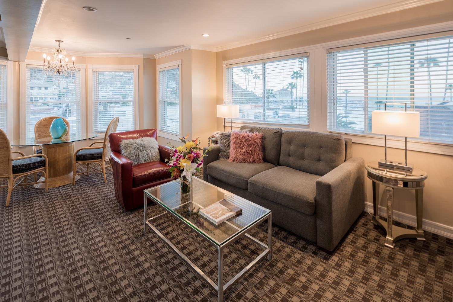 Glenmore Plaza Hotel Avalon Zewnętrze zdjęcie